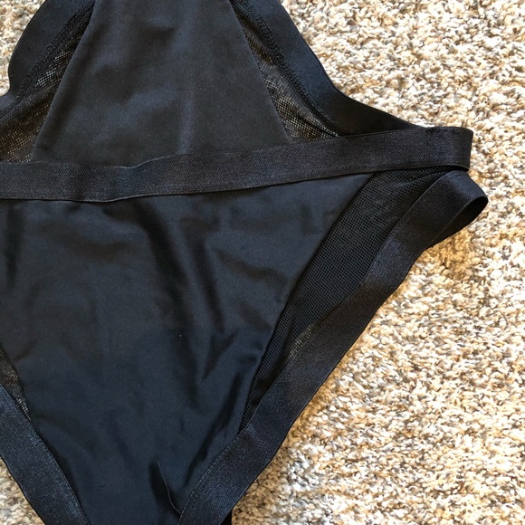 SEXY CUT OUT MESH ONE PIECE SWIMSUIT - Picture 7 of 7